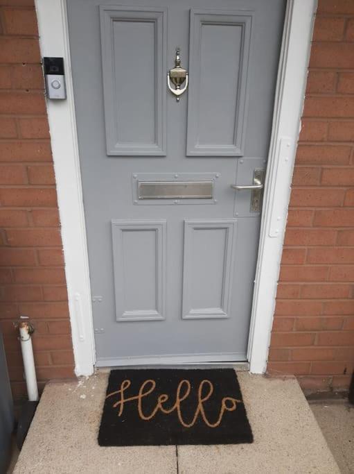 Entire Rental, Easy Reach To Etihad Stadium Manchester Exterior foto